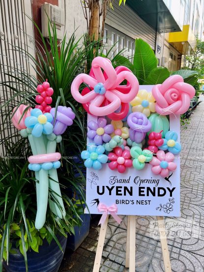 Bảng hoa bong bóng mừng khai trương, tone hồng pastel - Uyên Endy