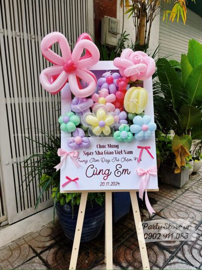 Bảng hoa bong bóng mừng ngày Nhà Giáo Việt Nam, tone pastel – Trung Tâm Dạy Trẻ Cùng Em