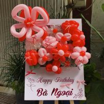 Bảng hoa bong bóng sinh nhật cho người lớn, tone đỏ hồng - Happy Birthday Bà Ngoại