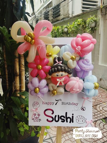 Bảng hoa bong bóng sinh nhật, chủ đề Bé và Vườn Hoa, tone hồng pastel - Sushi