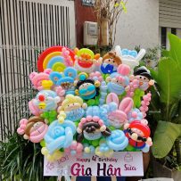 Bảng hoa bong bóng sinh nhật, chủ đề nhân vật hoạt hình dễ thương – Gia Hân