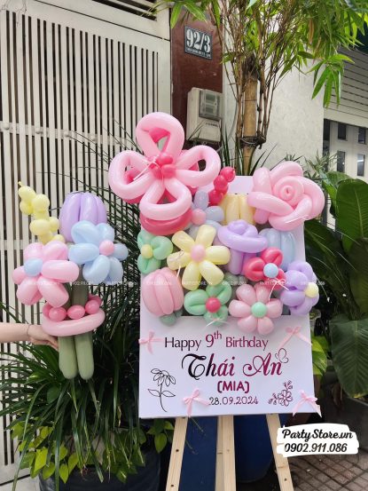 Bảng hoa bong bóng sinh nhật, tone hồng pastel - Thái An