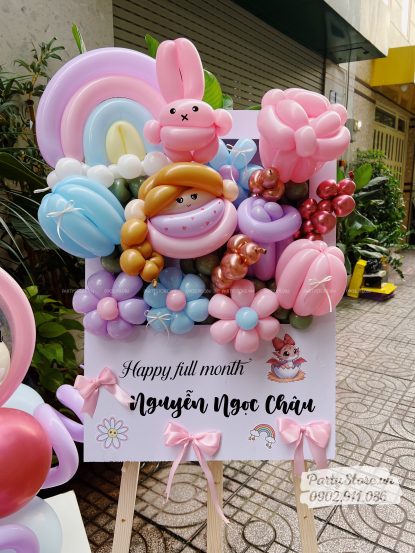 Bảng hoa bong bóng mừng đầy tháng tone màu pastel - Nguyễn Ngọc Châu